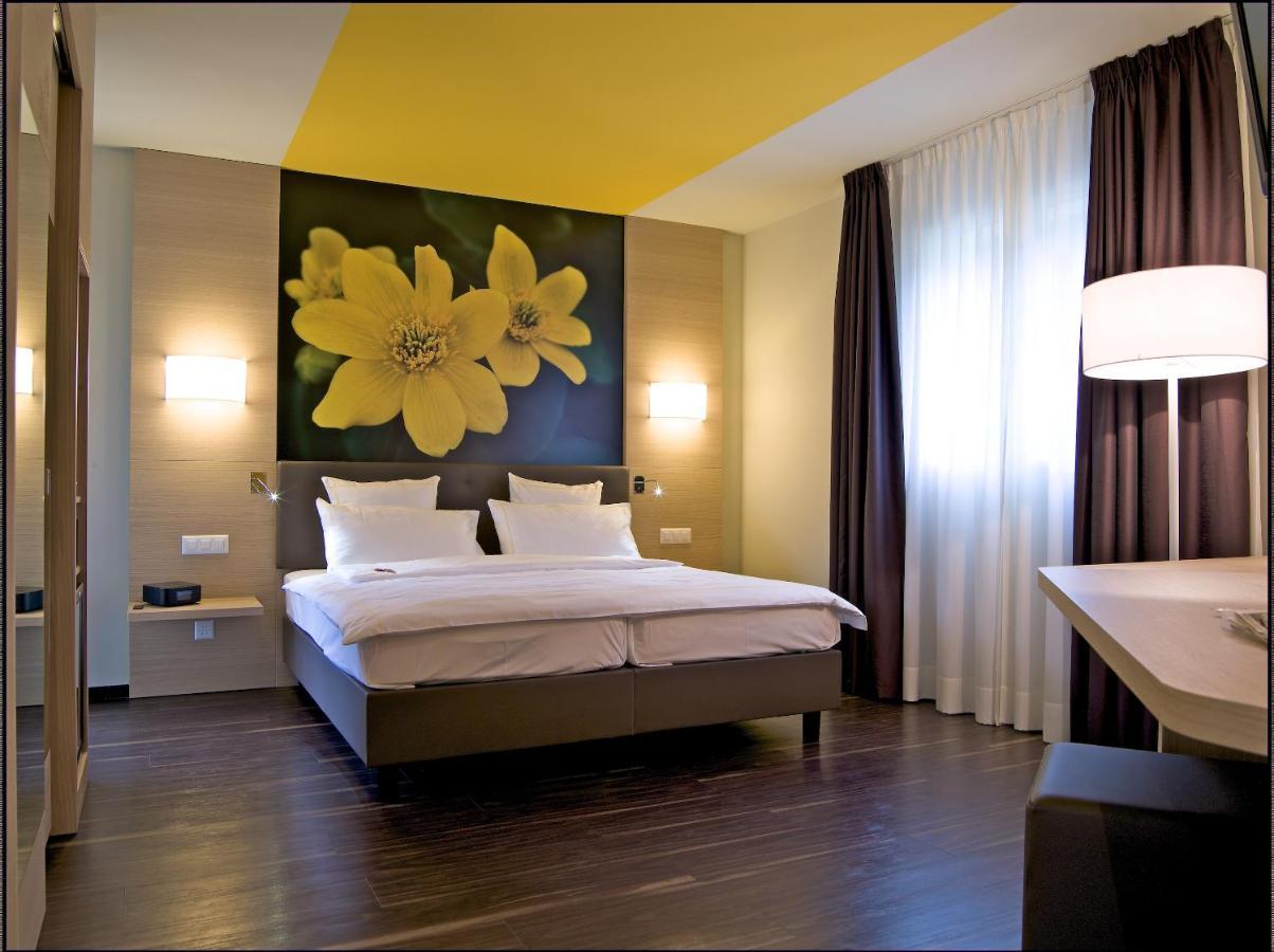 Charme Hotel Barbate Tegna Exteriör bild